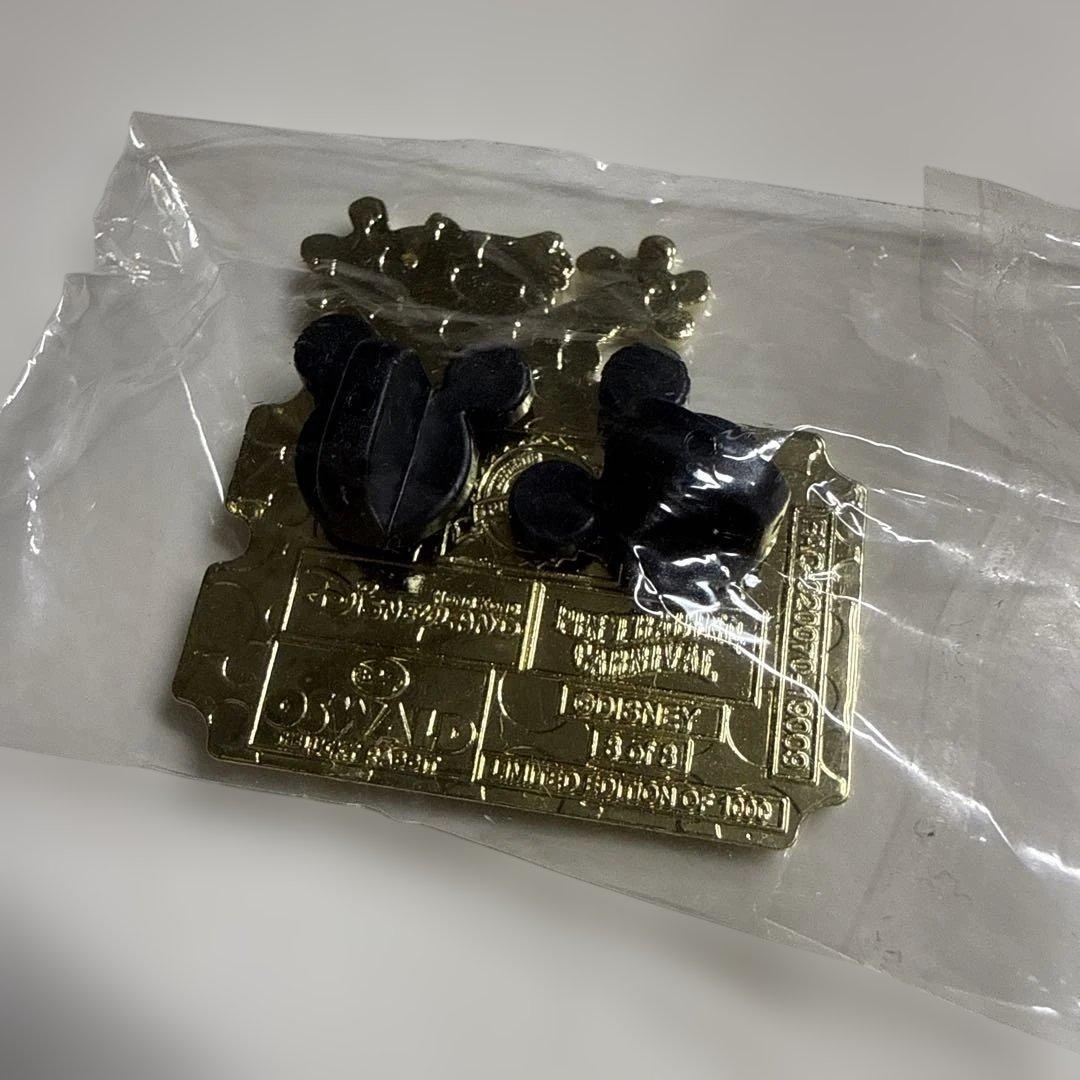 香港ディズニー　オズワルド　オルテシア　ピンバッジ