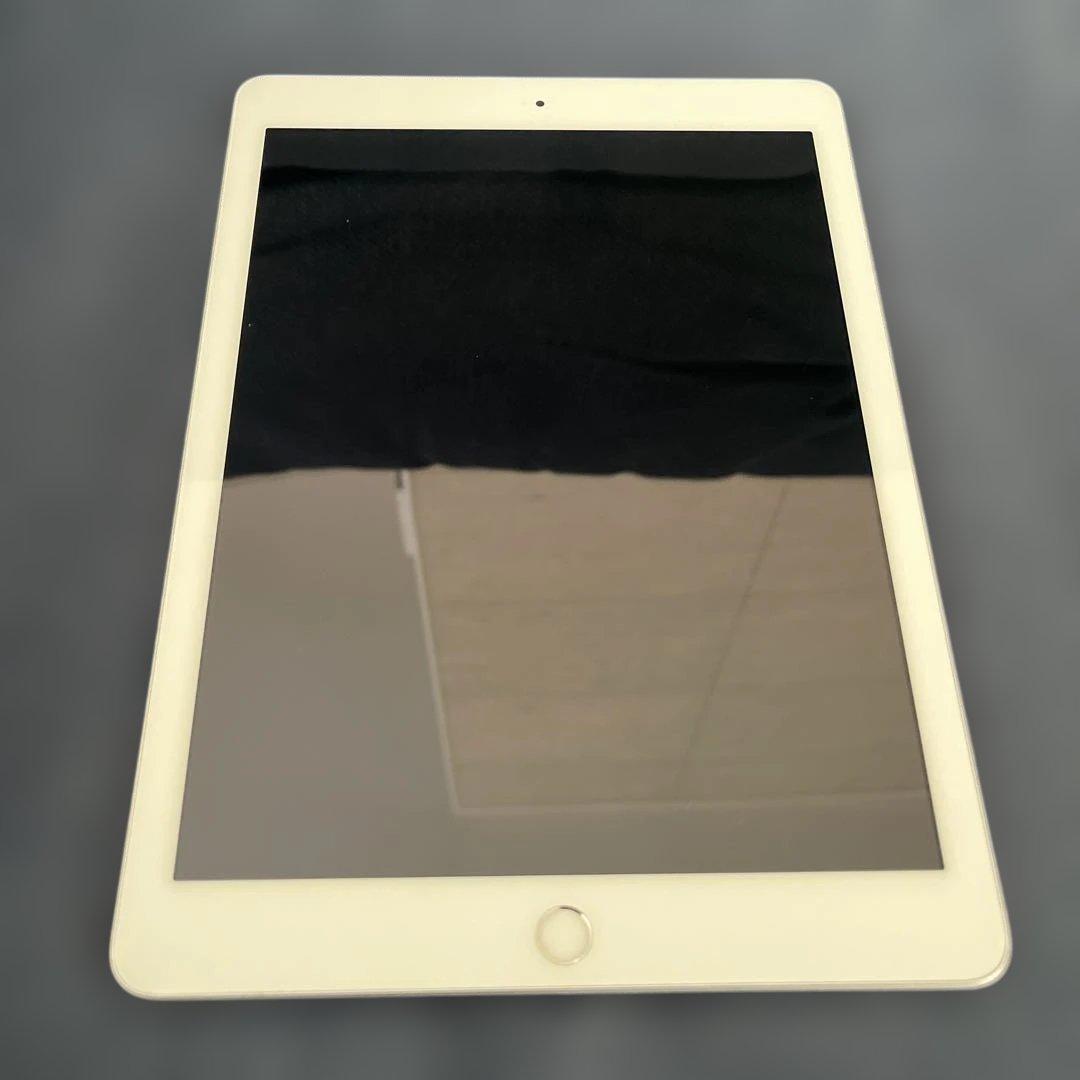 【最安値】美品 iPad 第6世代 128G
