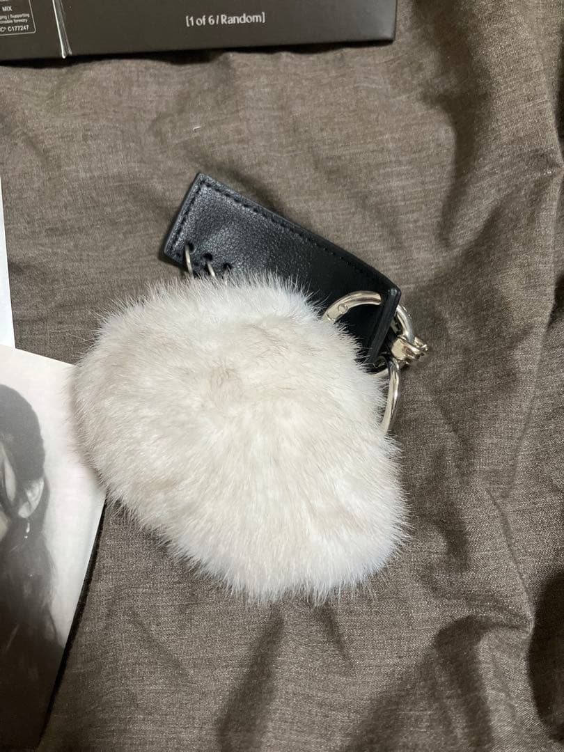 MEOVV JELLY PAW ver. アンナ ANNA キーリング トレカ