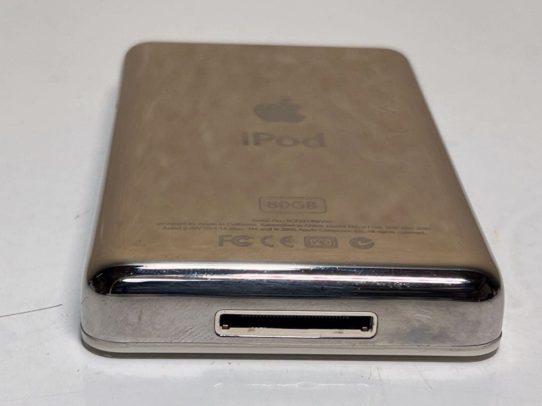 Apple iPod 第5世代 A1136 80GB