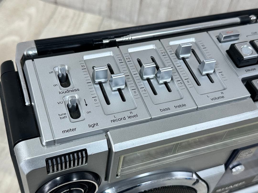 【動作品】 SHARP シャープ ラジカセ　ザ・サーチャーGF-303昭和レトロ