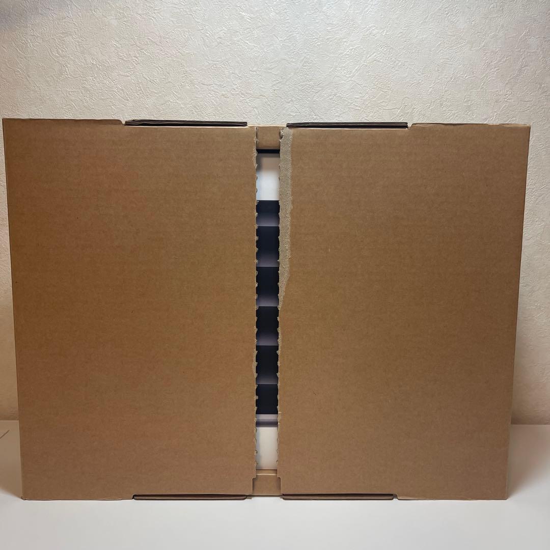 Apple MacBook Pro スペースグレー 本体　ほぼ新品