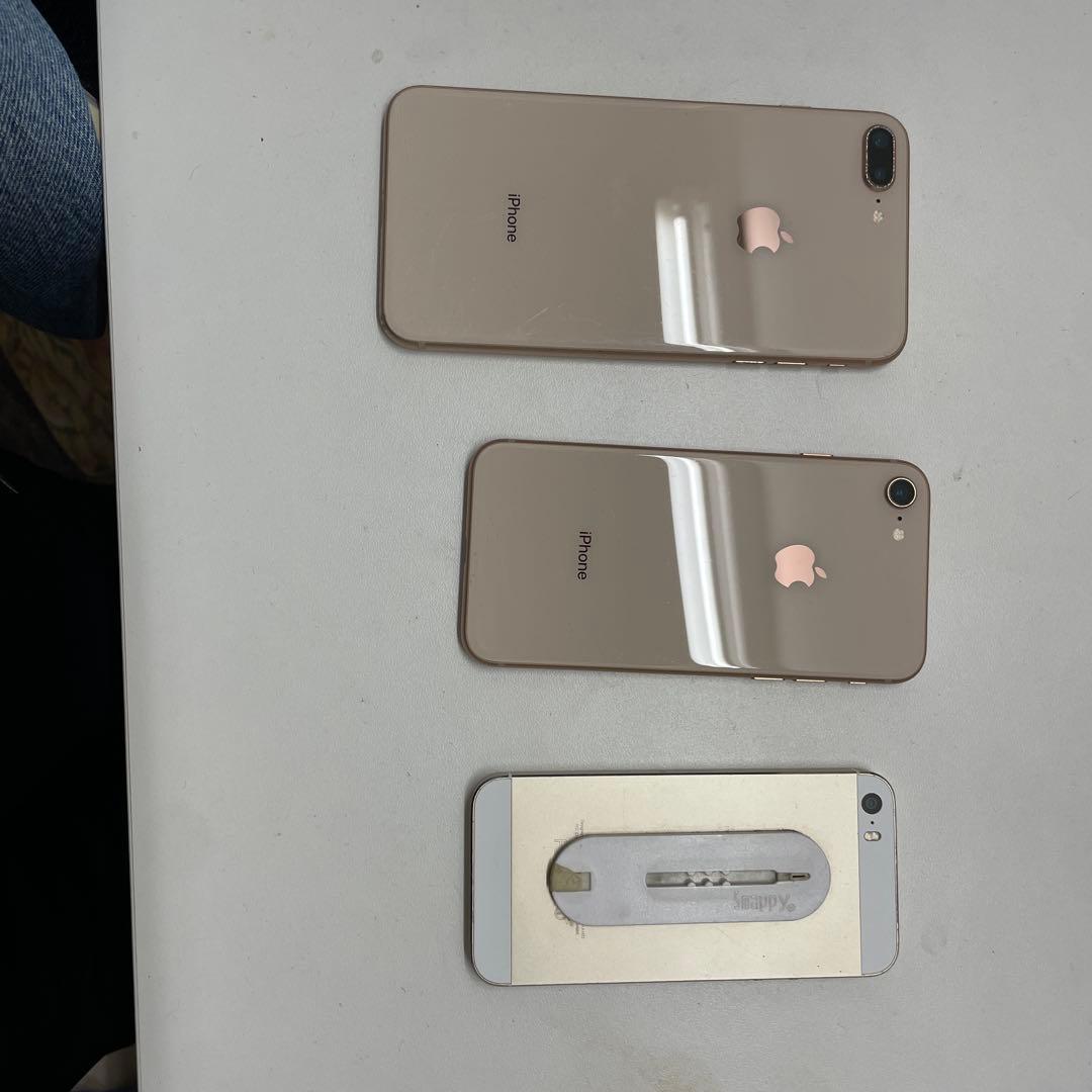 iPhone SE、iPhone 8、iPhone 8 Plus セット