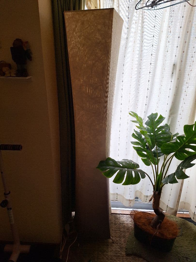 テクスチャー付きグラデーションフロアスタンド