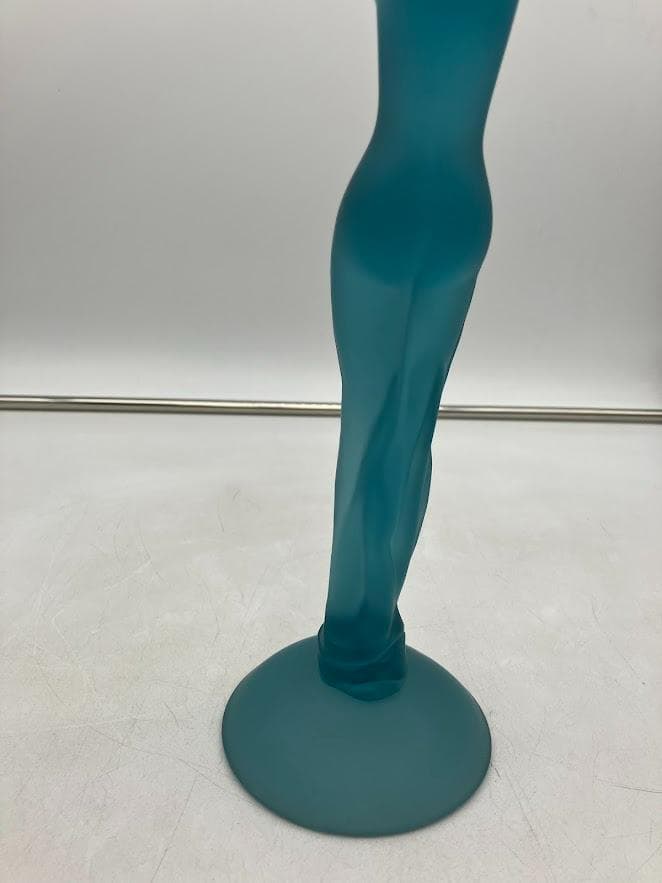 クリスタルガラス製　裸婦像　インテリア置物