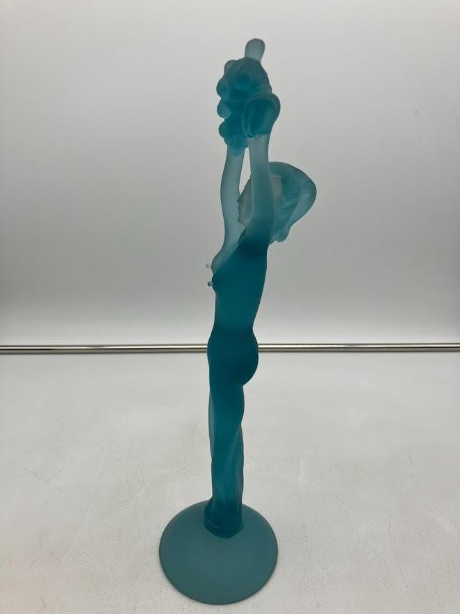 クリスタルガラス製　裸婦像　インテリア置物