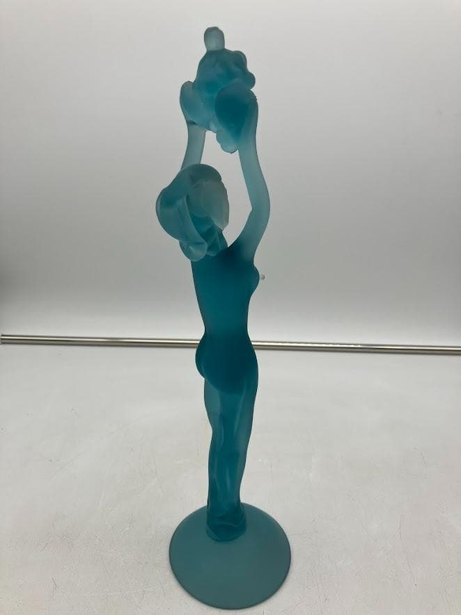 クリスタルガラス製　裸婦像　インテリア置物