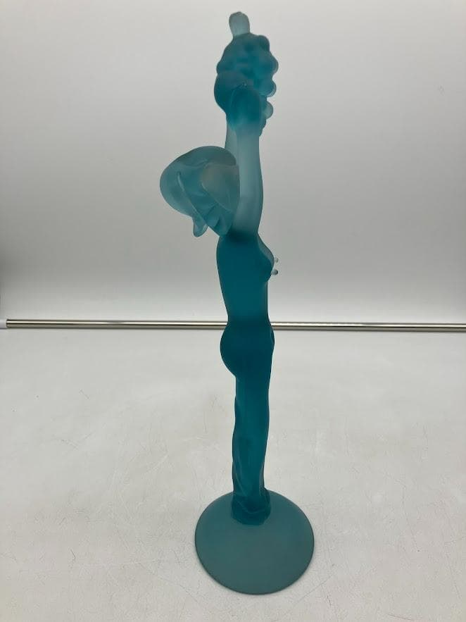 クリスタルガラス製　裸婦像　インテリア置物