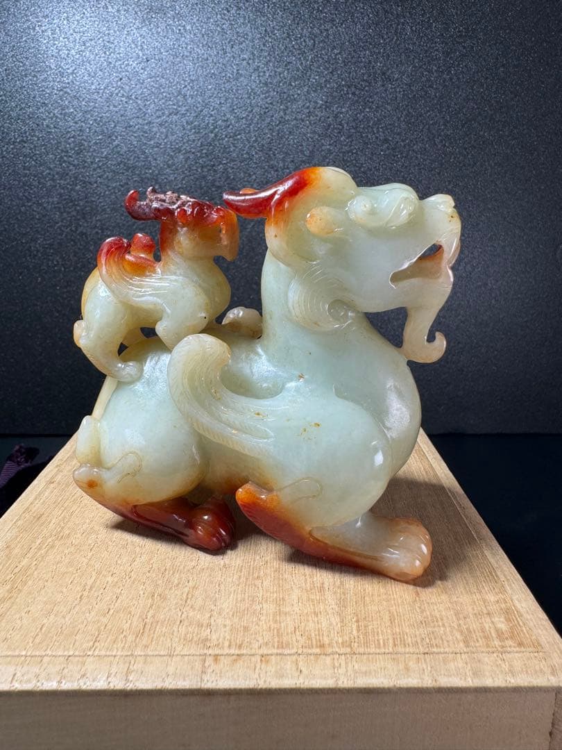 【貴重】 戦国時代 和田玉 高古玉 286.5g置物 紋彫り件 旧家蔵出し箱付き