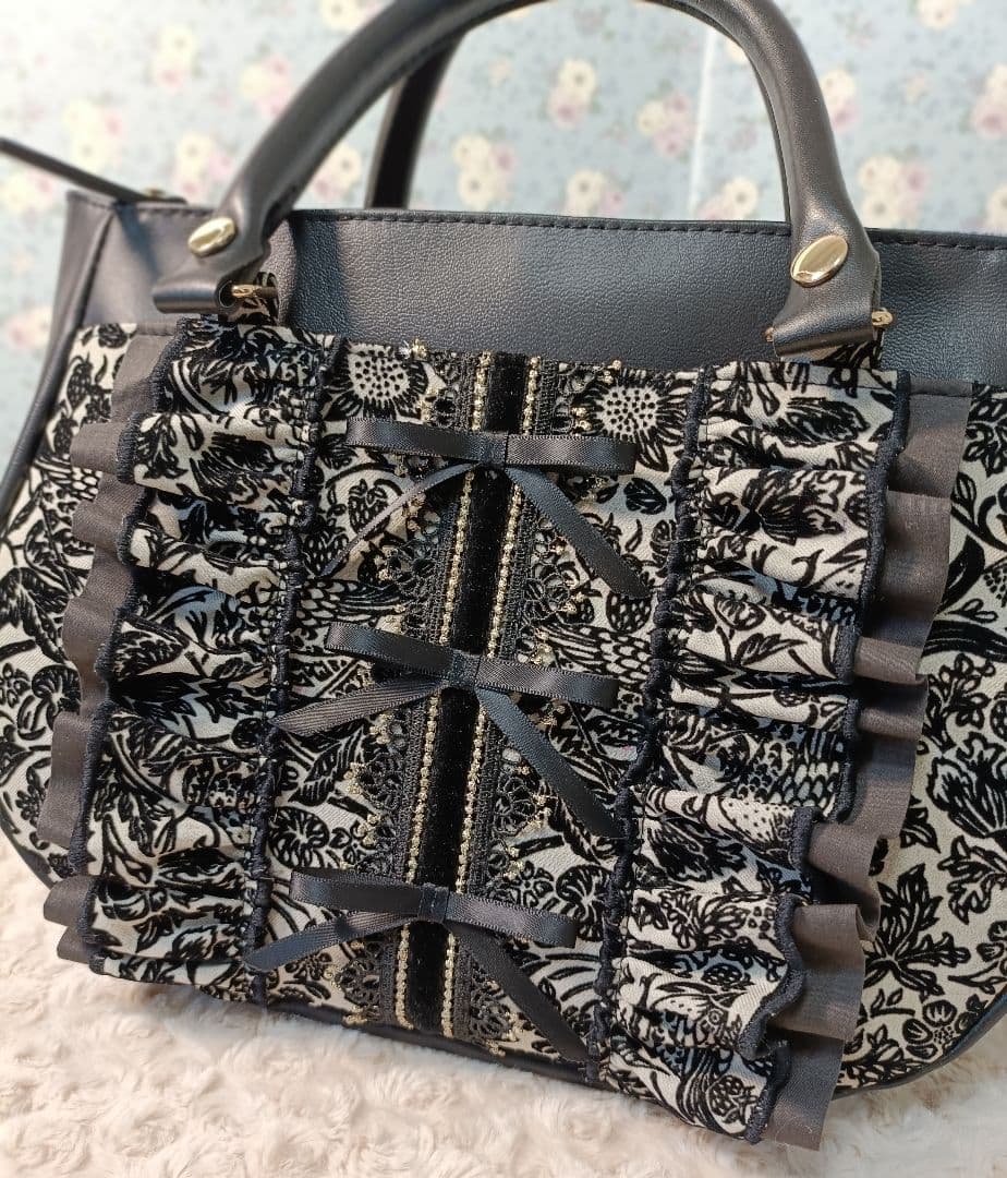 ひ*★様 リバティ　ストロベリーメドウ　フロッキー加工　ぽってりトート　フェイク