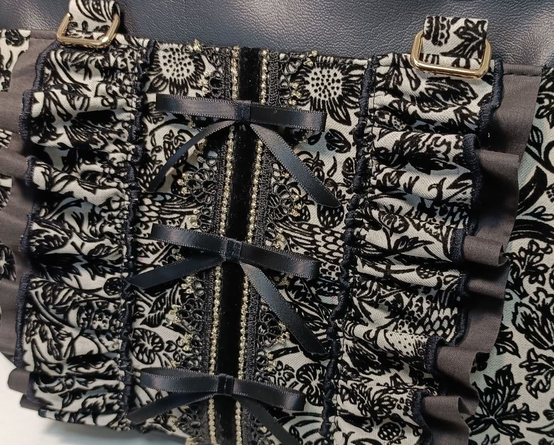 ひ*★様 リバティ　ストロベリーメドウ　フロッキー加工　ぽってりトート　フェイク