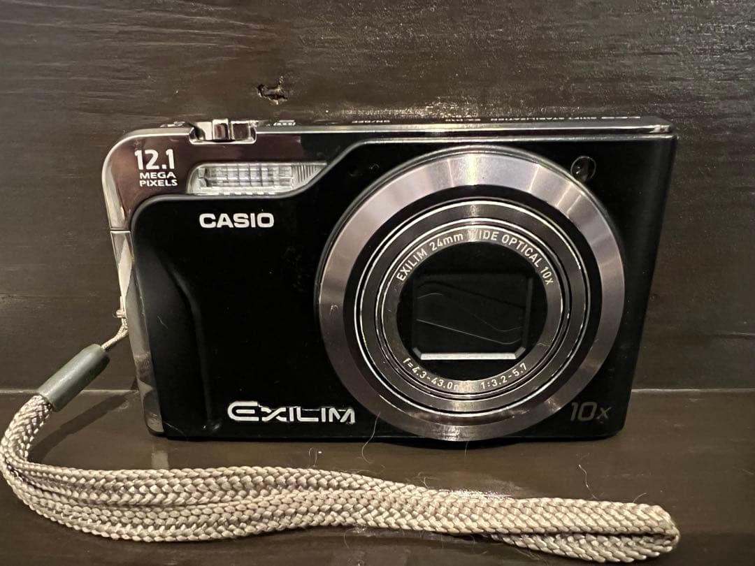 CASIO カシオ　EXILIM EX-H10 デジタルカメラ