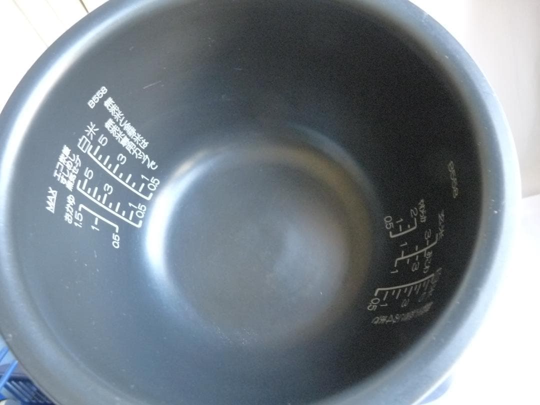 象印 圧力炊飯器 極め炊き 2020年 NW-JU10 黒