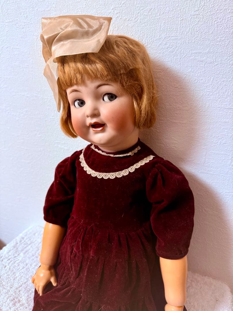 ドイツ フラーティアイ 女の子 ベルベットドレス 60cm ビスクドール