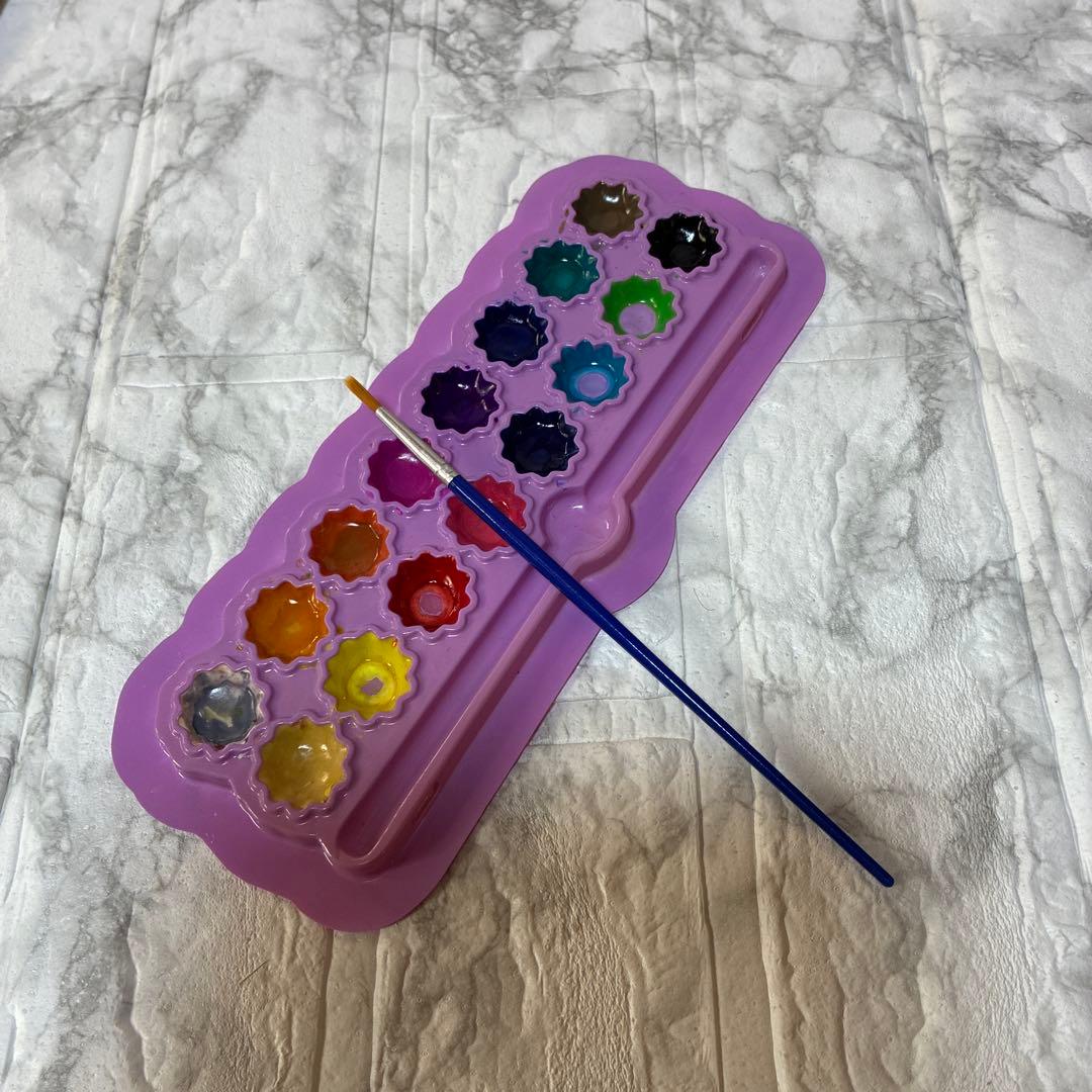 ディズニーフローズン 塗り絵ブック