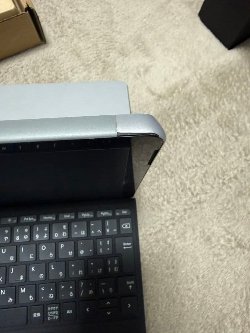 Microsoft Surface Go3本体 + キーボード