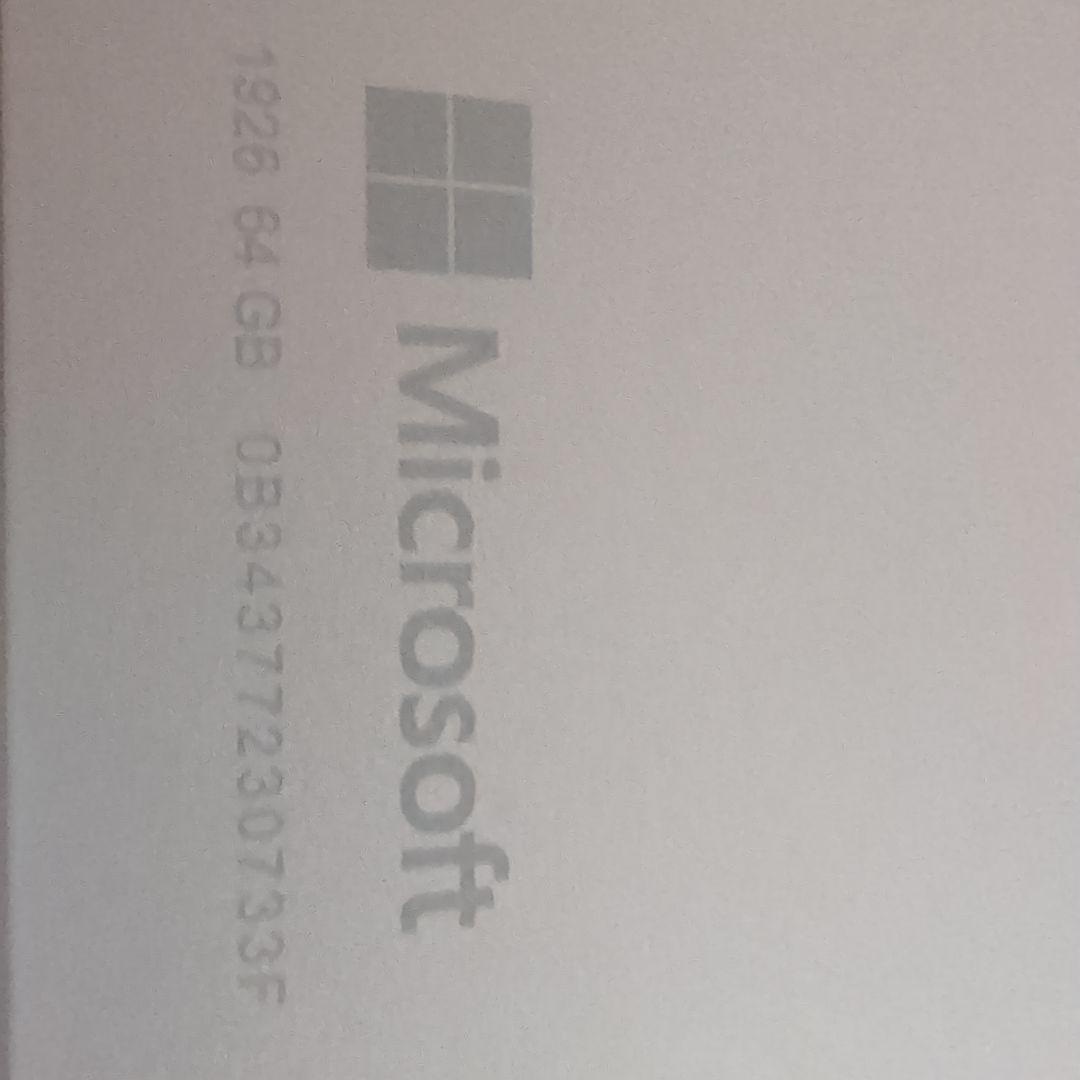 Microsoft Surface Go3本体 + キーボード