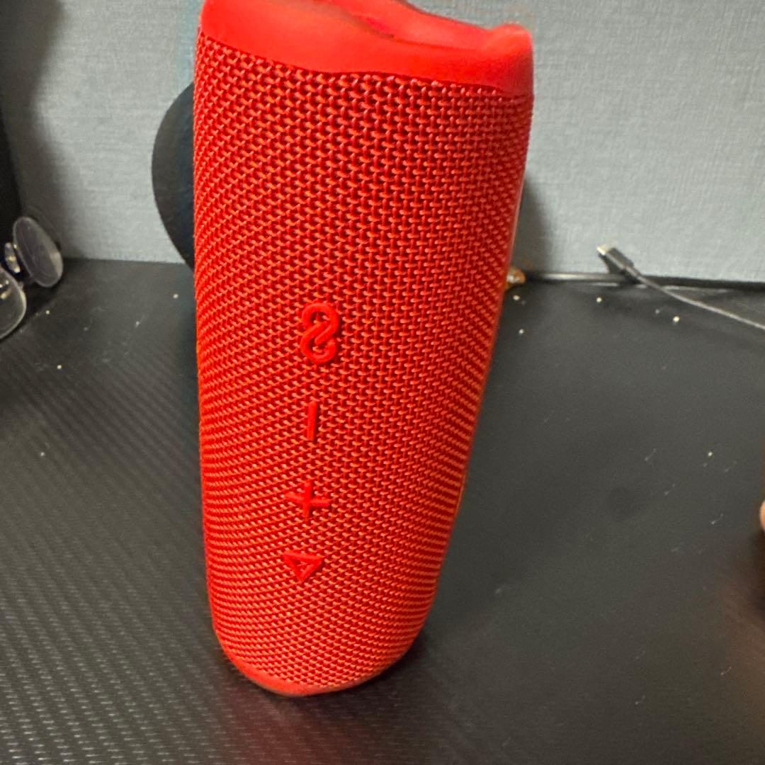 JBL Flip 6 ワイヤレススピーカー レッド　 箱ないです