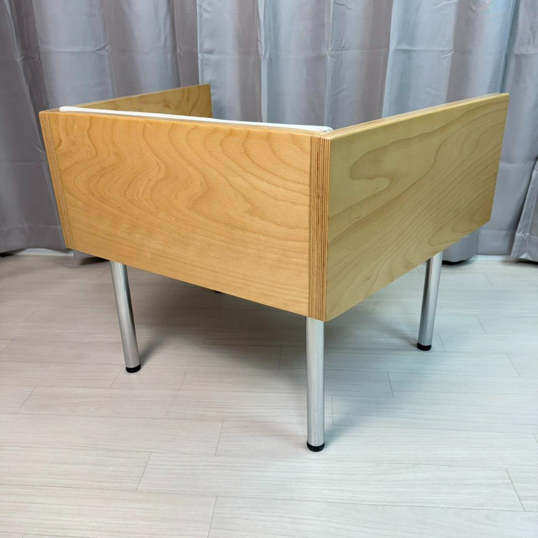 美品 オカムラ LW15DA 1人用チェア クリームホワイト