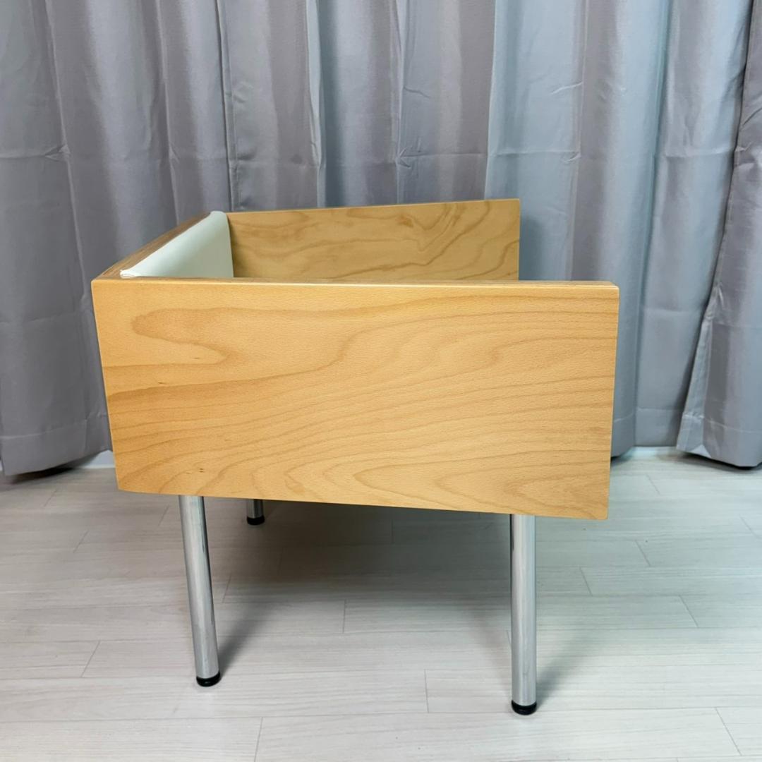 美品 オカムラ LW15DA 1人用チェア クリームホワイト