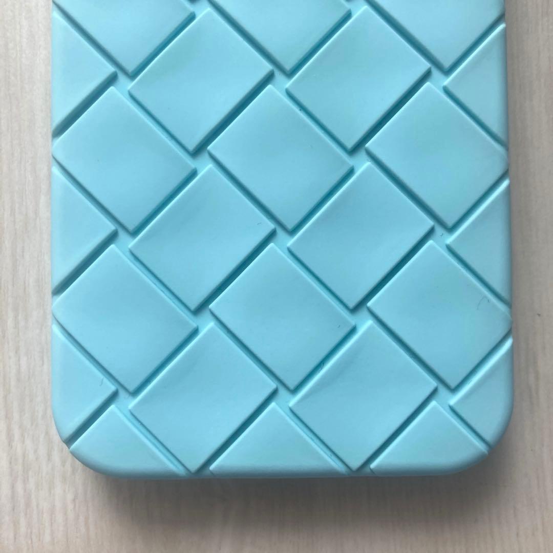 ボッテガヴェネタ iPhone13Proシリコンケース 水色 未使用