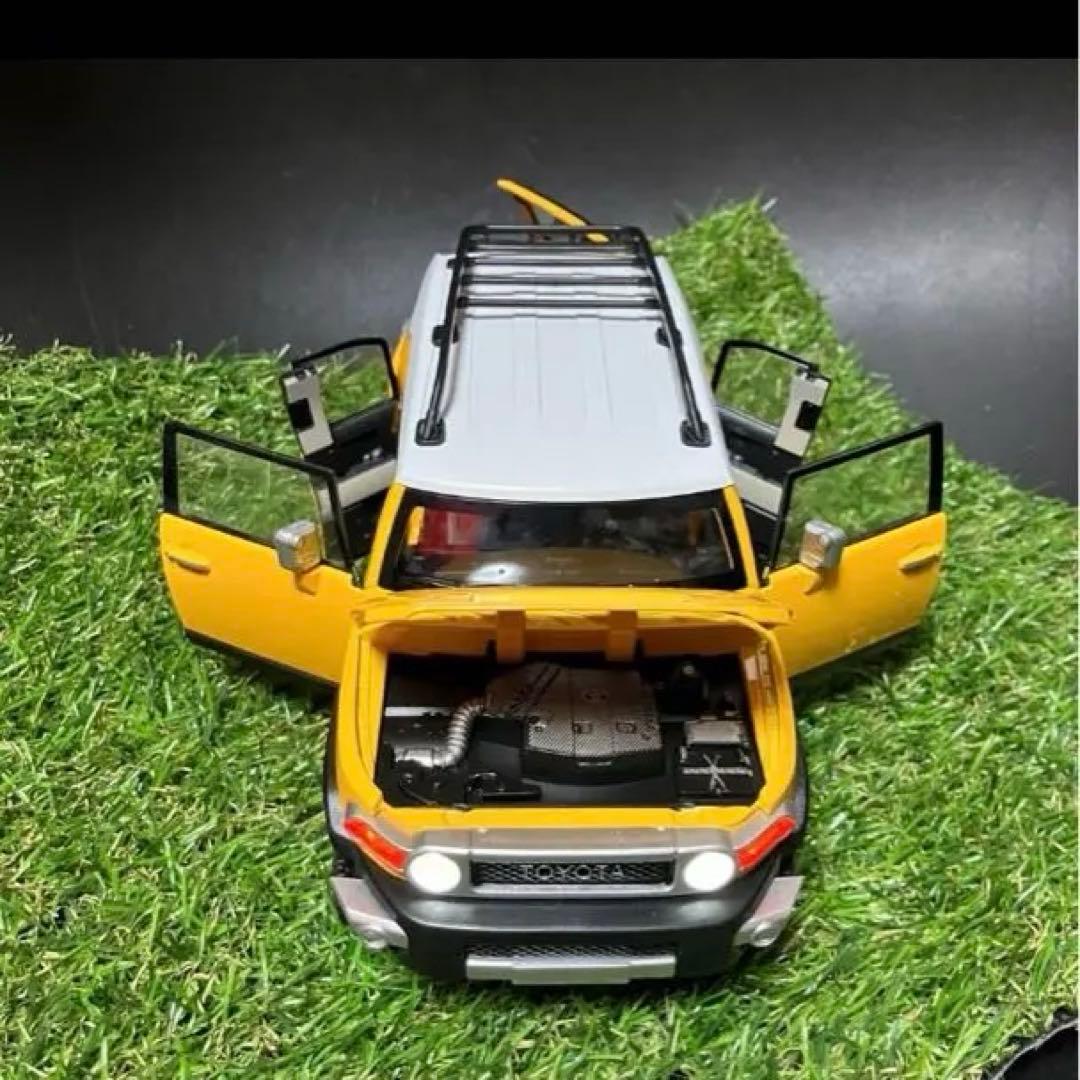 ダイキャストFJクルーザー ミニ1/24 Toyota Cruiser 黄