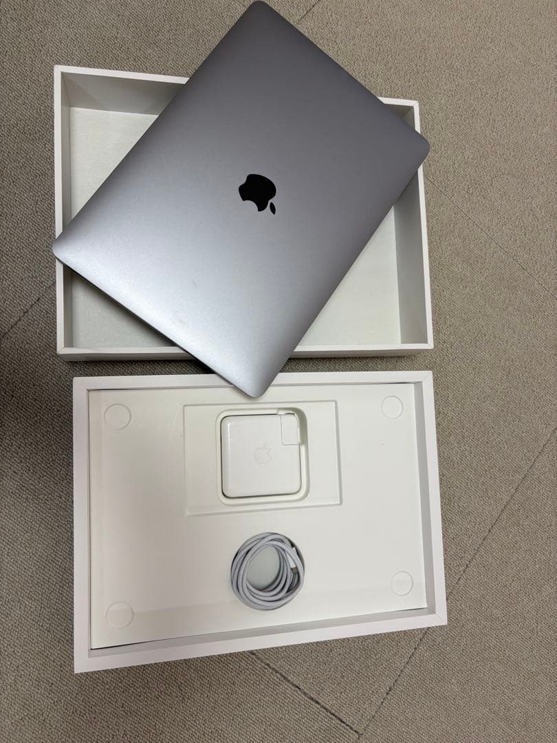 Apple MacBook Pro (M1) スペースグレー