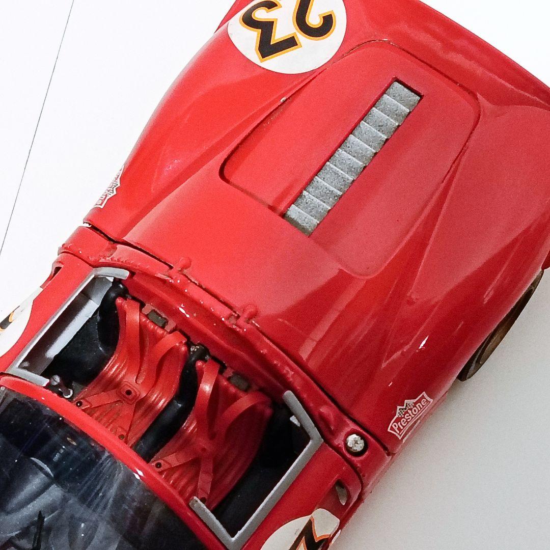 ジョエフ　Jouef evolution 1/18 フェラーリ　330 P4