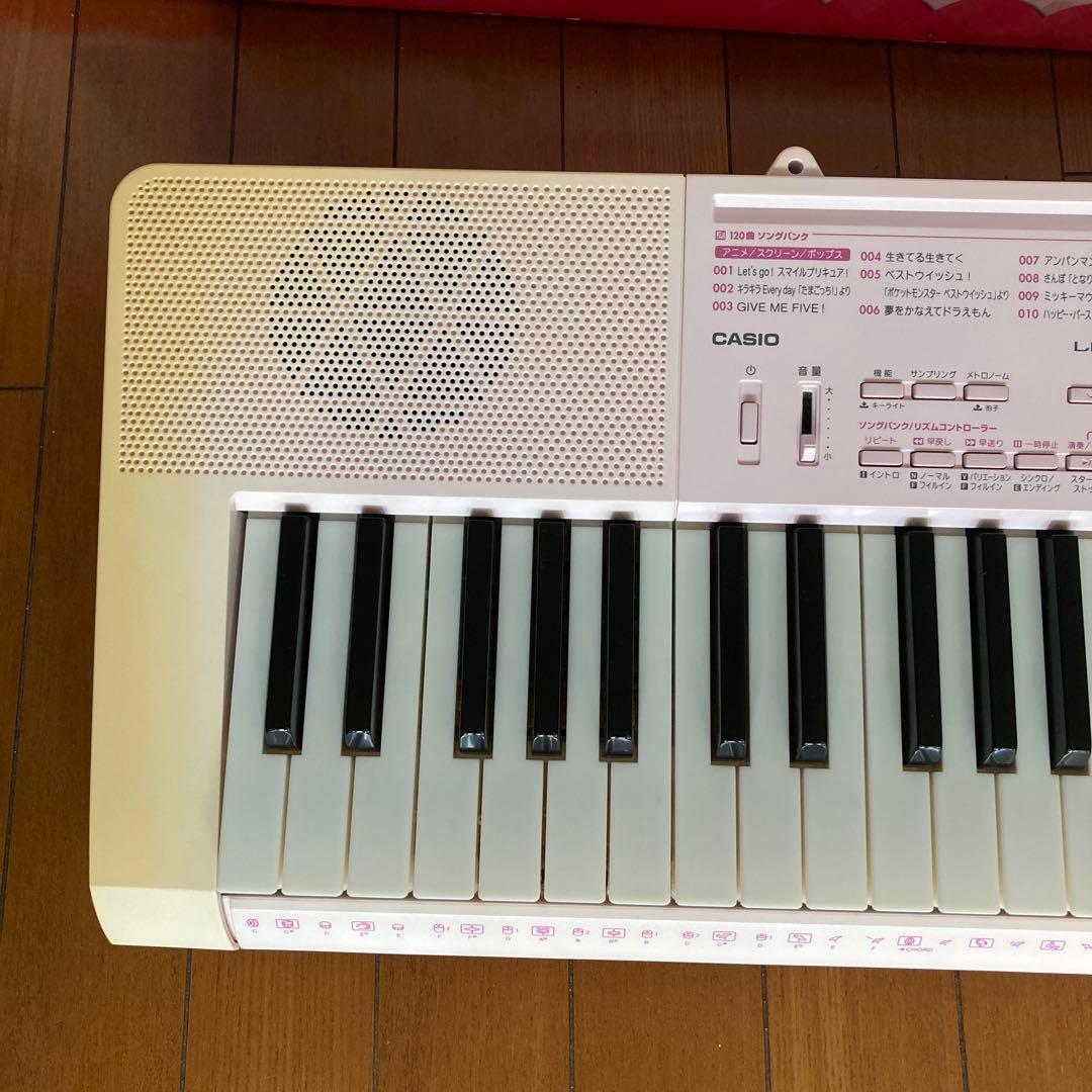 カシオ　光ナビゲーション　キーボード