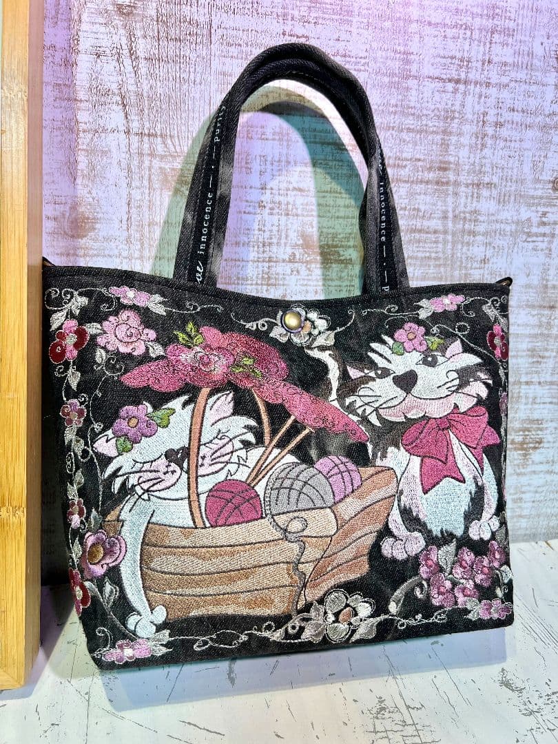 ロラライハリス♡ブラックWデニム♡刺繍のミニバッグ♡