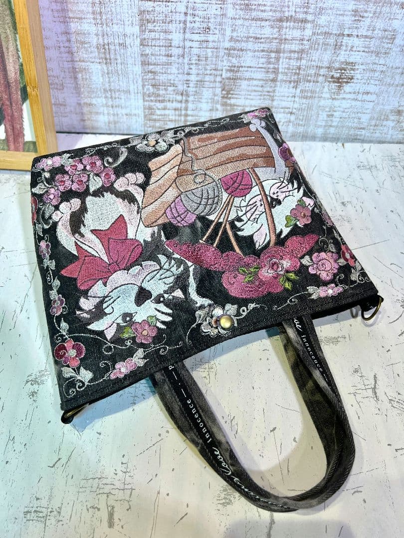 ロラライハリス♡ブラックWデニム♡刺繍のミニバッグ♡