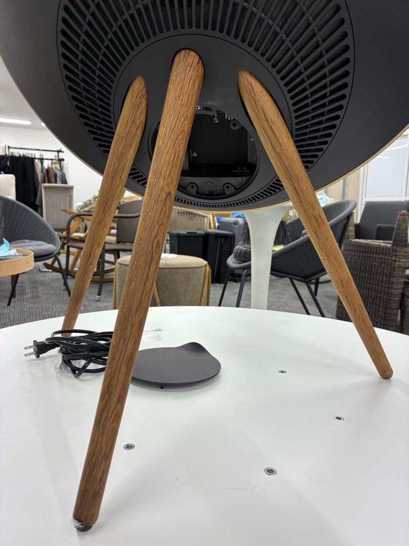 スピーカー 円形デザインB&O PLAY Beoplay A9 mkII 。