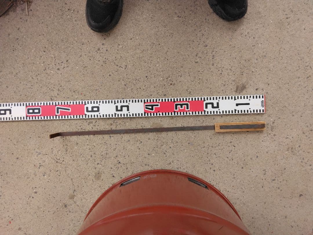 ドラム缶　焼却炉　たき火　キャンプファイアー