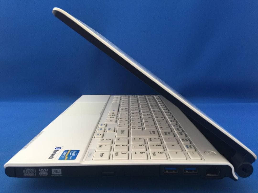 【本田啓恵須吾】NEC VK21H/H-G 13.3型 コンパクト テンキ