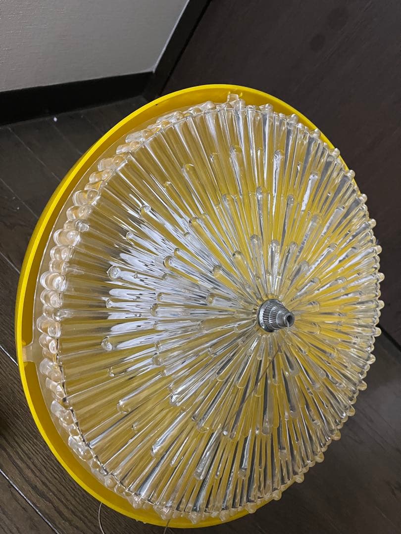 レトロポップイエローペンダントライト