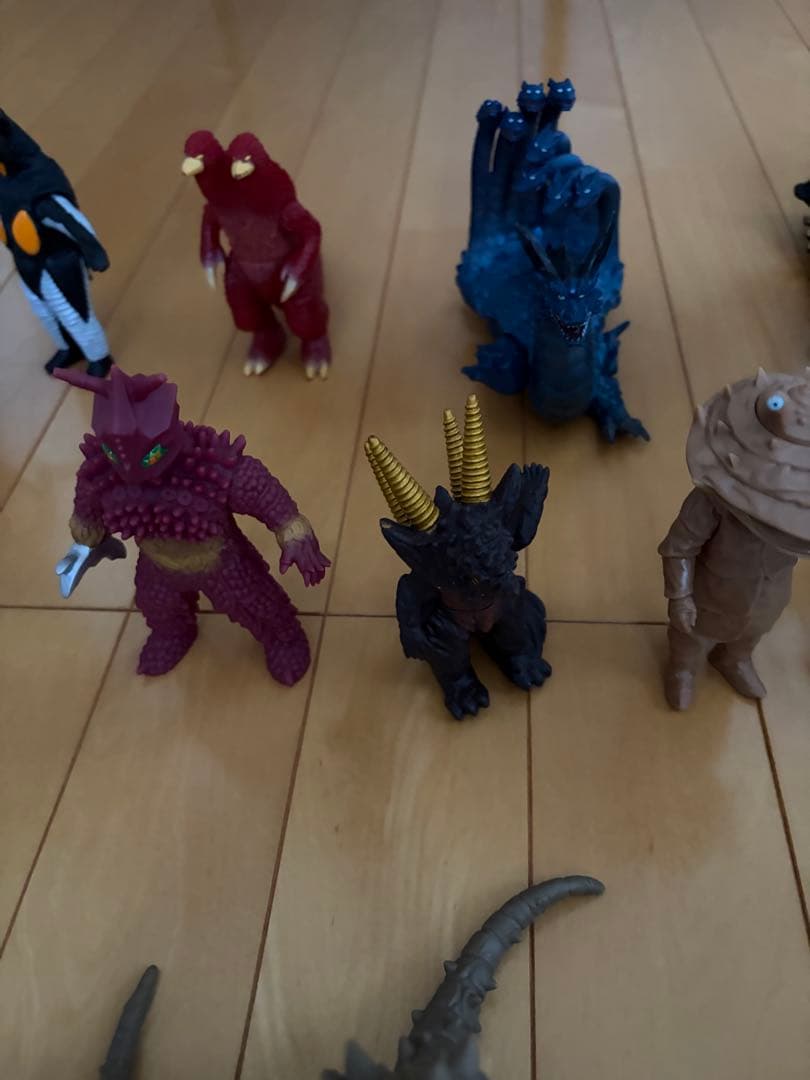 ウルトラマン　ウルトラ怪獣フィギュア　約100体　エッグ3体