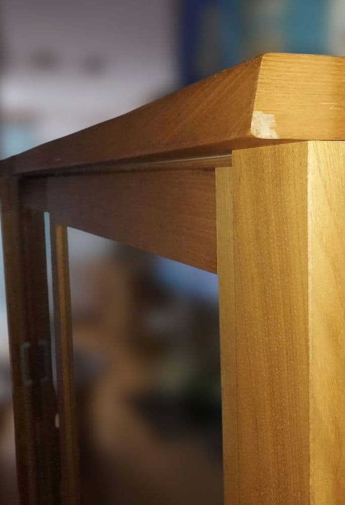 木製食器棚 引き戸扉付き