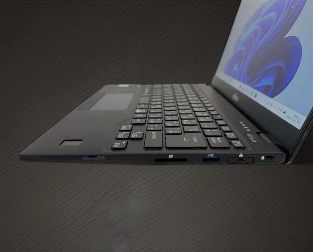 k*3様 【美品】第10世代i5/SSD256GB/メモリ8GB/在宅ワーク最適