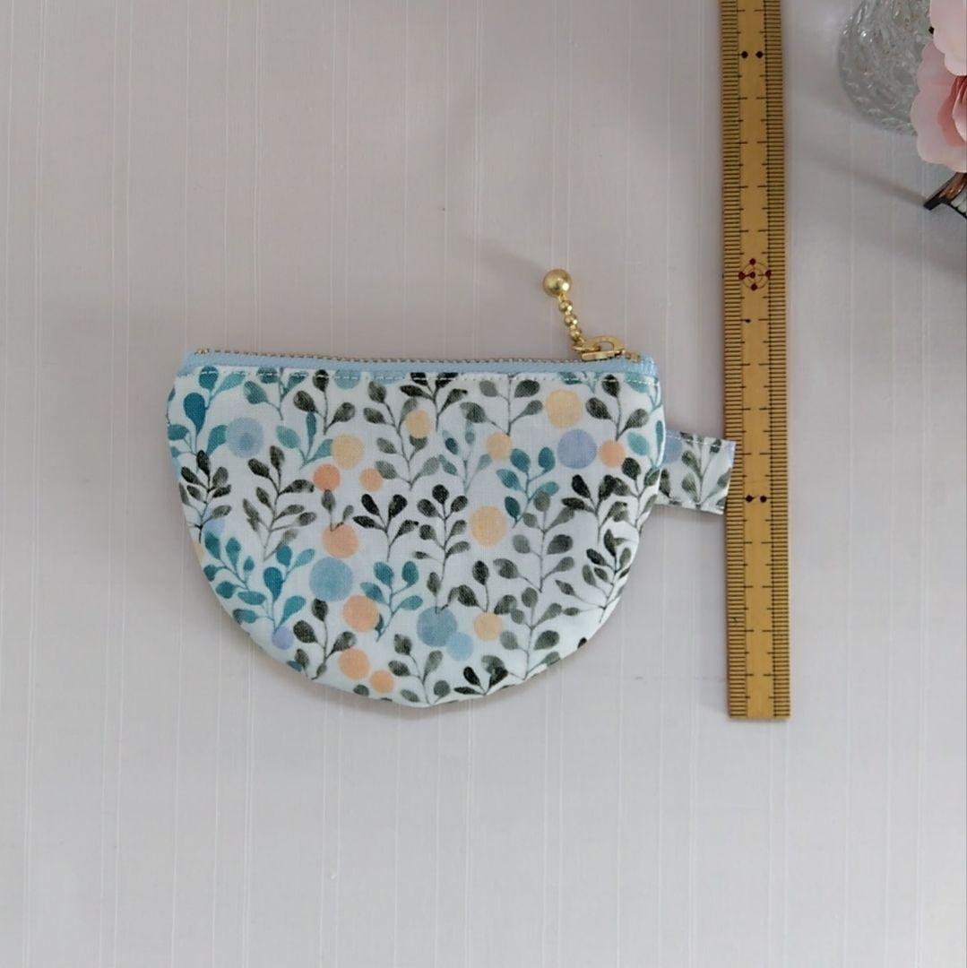 【おまとめ済】ミニミニポーチ　半月ポーチ　バブルバブル　ファスナーポーチ
