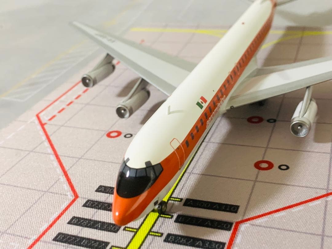 Ａｋｉ‼️エアロメヒコＤＣ－８－６２ダイキャスト金属製完成機モデル