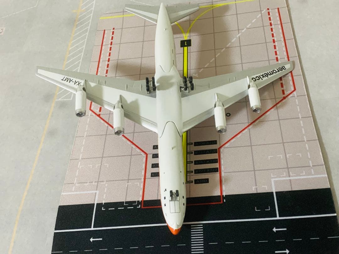 Ａｋｉ‼️エアロメヒコＤＣ－８－６２ダイキャスト金属製完成機モデル