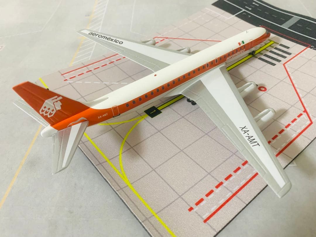 Ａｋｉ‼️エアロメヒコＤＣ－８－６２ダイキャスト金属製完成機モデル
