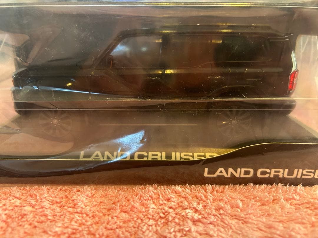 非売品 トヨタ ランドクルーザー 250 ミニカー 1/30