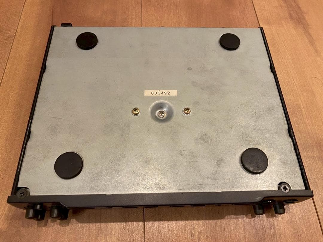 ZOOM 9050 ハーフラックマルチエフェクター