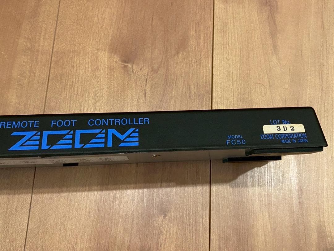 ZOOM 9050 ハーフラックマルチエフェクター