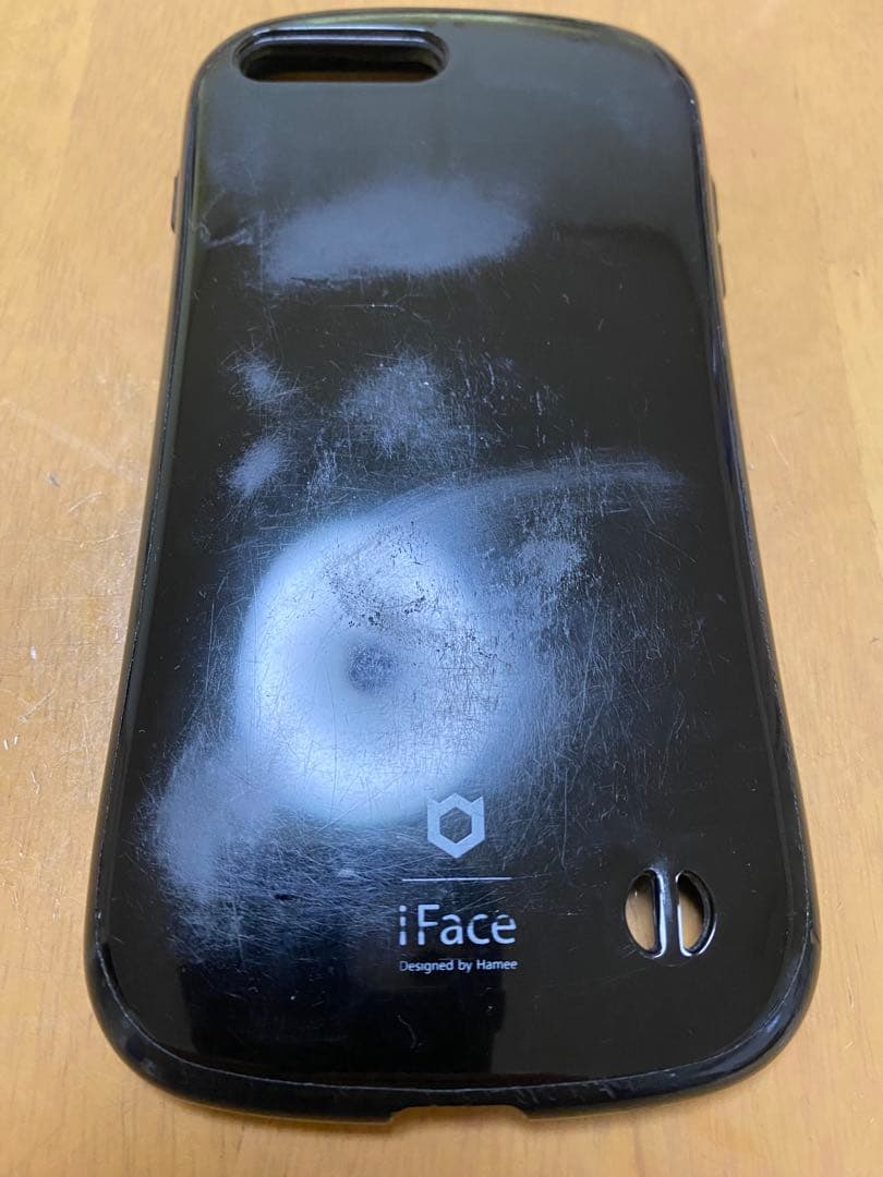 Apple iPhone 7Plus ローズゴールド 本体　画面割れあり