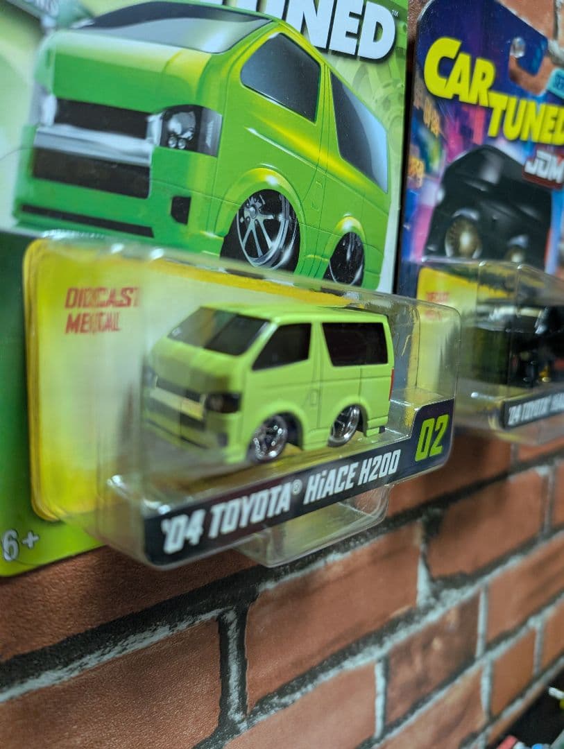 ★ 「日本未入荷」 CAR TUNED トヨタ ハイエース 200系 セット ★