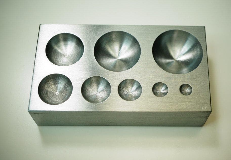 矢坊主８本　+　サイコロ台　セット