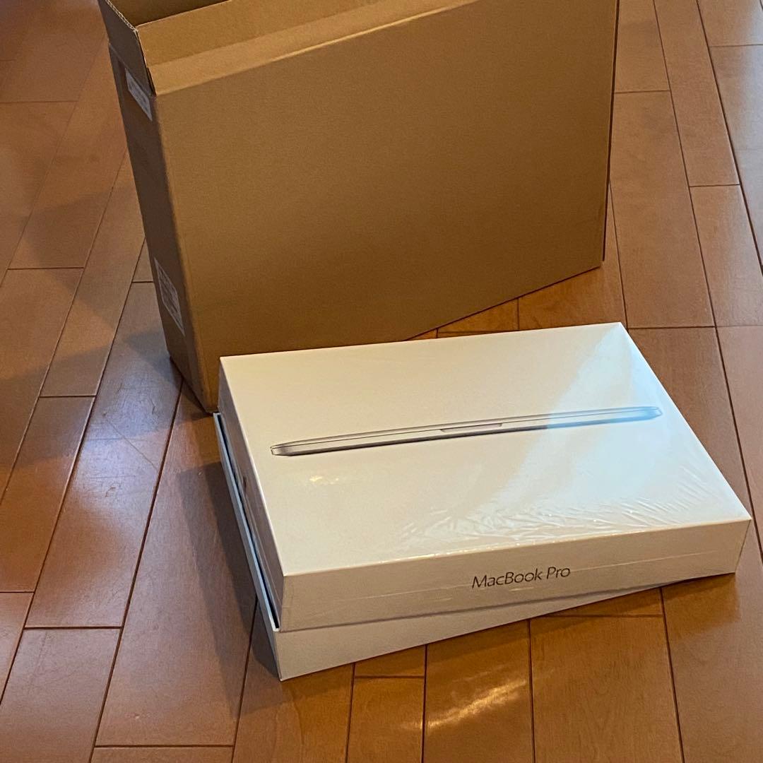 見た目美品MacBook Pro (Retina 13-inch、2015)
