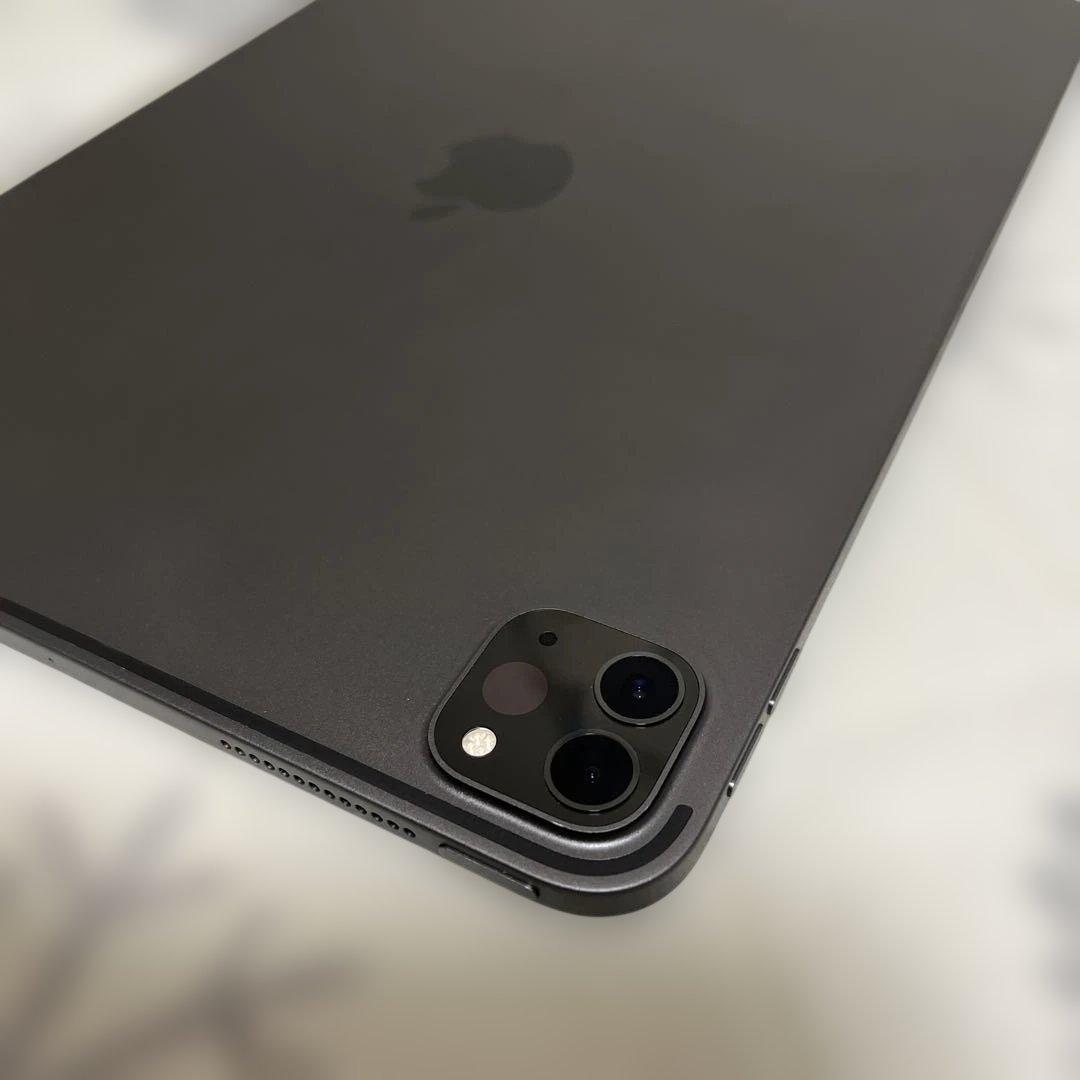 11インチ iPad Pro 第2世代 +Apple Pencil、充電器